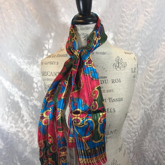 Vintage Oscar de La Renta hand rolled scarf